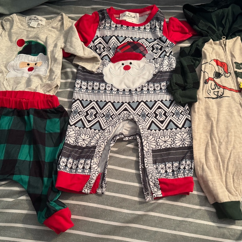 Christmas Baby Outfit Set with Santa Design